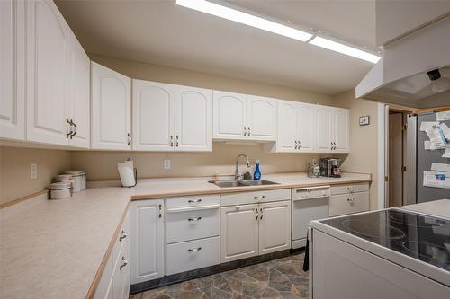 105-2401 South Main Street, Penticton, BC - Indoor Photo Showing Kitchen With Double Sink