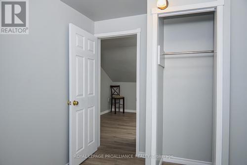 20 Jones Street, Belleville, ON - Indoor Photo Showing Other Room