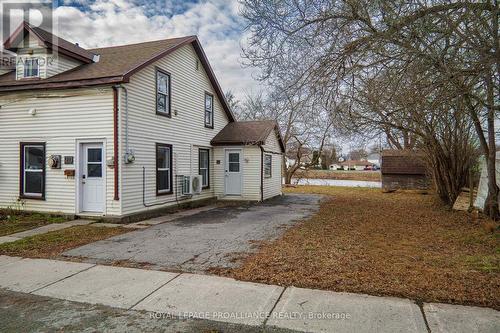 20 Jones Street, Belleville, ON - Outdoor