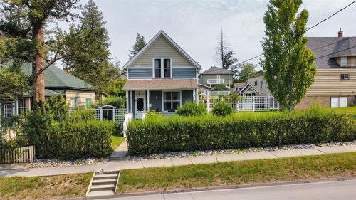 228 11Th Avenue, Cranbrook, BC - Outdoor