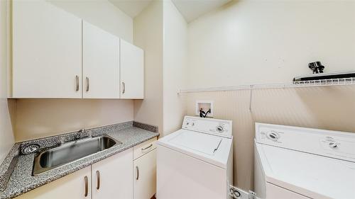 20 Killdeer Place, Osoyoos, BC - Indoor Photo Showing Laundry Room