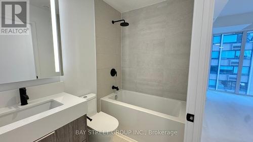 #1110 - 308 Jarvis Street, Toronto, ON - Indoor Photo Showing Bathroom