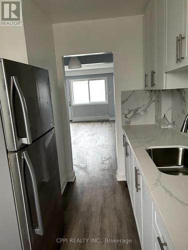 125 - 69 Godstone Road, Toronto, ON - Indoor Photo Showing Kitchen With Double Sink