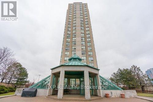 202 - 101 Subway Crescent, Toronto (Islington-City Centre West), ON - Outdoor With Facade