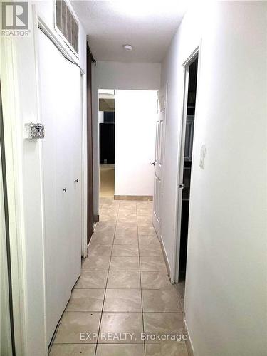 402 - 980 Broadview Avenue, Toronto, ON - Indoor Photo Showing Other Room