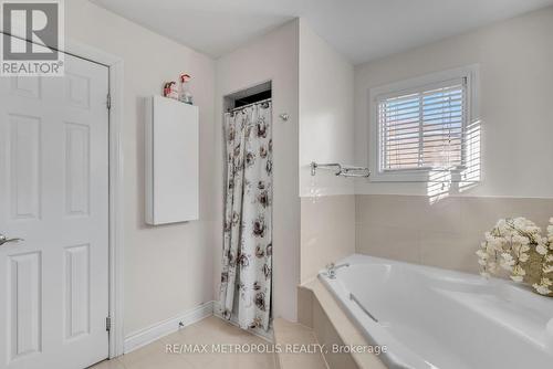 345 Old Harwood Avenue, Ajax, ON - Indoor Photo Showing Bathroom