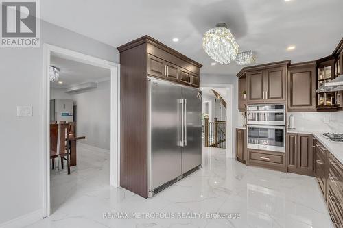 345 Old Harwood Avenue, Ajax, ON - Indoor Photo Showing Kitchen