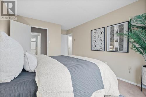 509 - 1525 Diefenbaker Court, Pickering, ON - Indoor Photo Showing Bedroom