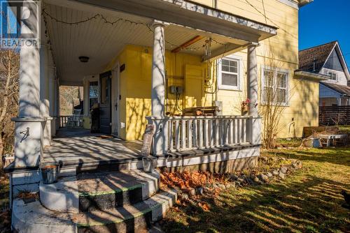 723 Hendryx Street, Nelson, BC - Outdoor With Deck Patio Veranda