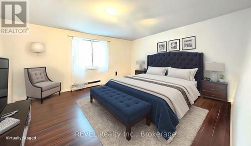 6294 Ker Street, Niagara Falls (216 - Dorchester), ON - Indoor Photo Showing Bedroom