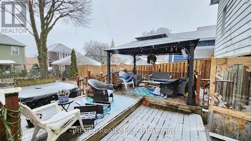 6294 Ker Street, Niagara Falls (216 - Dorchester), ON - Outdoor With Deck Patio Veranda