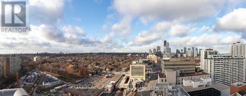 1904 - 1815 Yonge Street, Toronto, ON - Outdoor With View