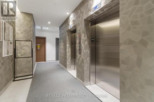 308 - 9 Tecumseth Street, Toronto, ON - Indoor Photo Showing Bathroom