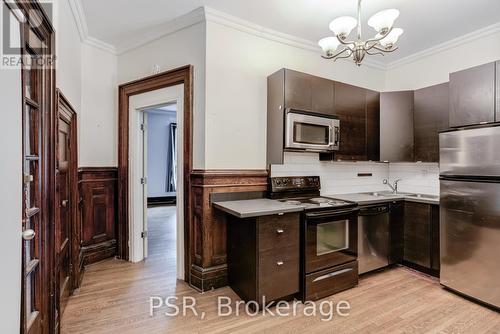 200 - 678 Huron Street, Toronto, ON - Indoor Photo Showing Kitchen