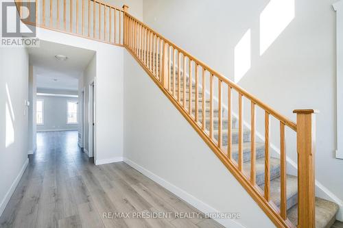 62 Allenwood Road S, Springwater, ON - Indoor Photo Showing Other Room