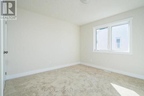 62 Allenwood Road S, Springwater, ON - Indoor Photo Showing Other Room