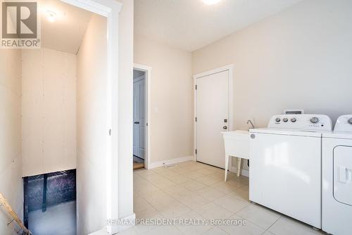 62 Allenwood Road S, Springwater, ON - Indoor Photo Showing Laundry Room