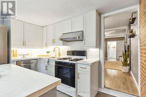 359 Westmoreland Avenue N, Toronto, ON - Indoor Photo Showing Kitchen