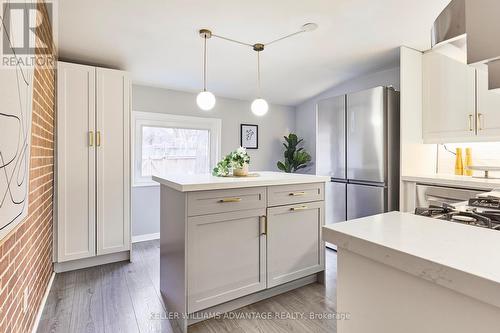 359 Westmoreland Avenue N, Toronto, ON - Indoor Photo Showing Kitchen