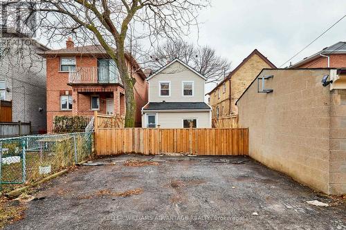 359 Westmoreland Avenue N, Toronto, ON - Outdoor