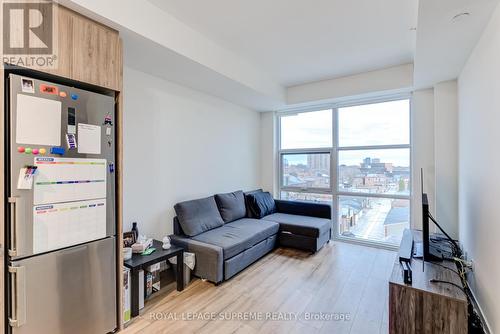 502 - 1787 St Clair Avenue W, Toronto, ON - Indoor Photo Showing Living Room