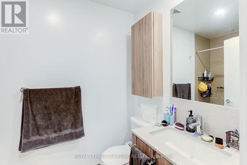 502 - 1787 St Clair Avenue W, Toronto, ON - Indoor Photo Showing Bathroom