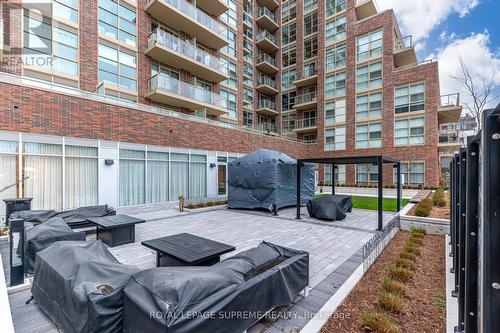 502 - 1787 St Clair Avenue W, Toronto, ON - Outdoor