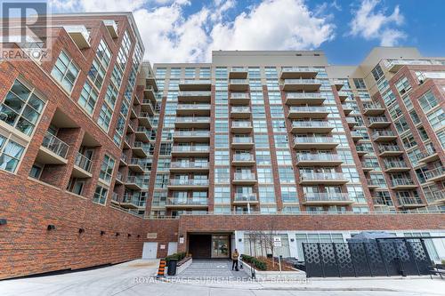 502 - 1787 St Clair Avenue W, Toronto, ON - Outdoor With Facade