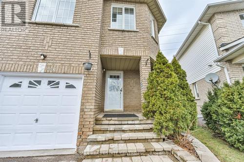 602 Amaretto Avenue, Pickering, ON - Outdoor