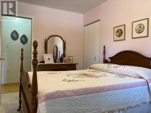 286 Alice Street, Kincardine, ON - Indoor Photo Showing Bedroom