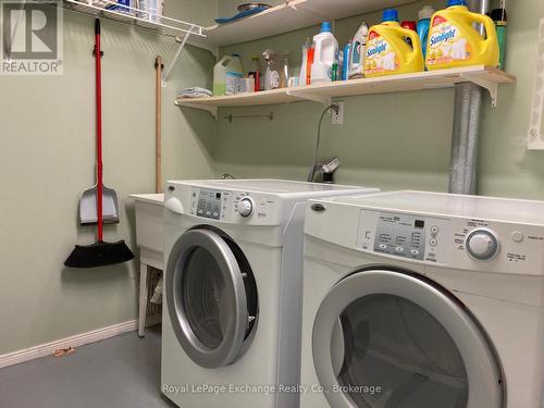 286 Alice Street, Kincardine, ON - Indoor Photo Showing Laundry Room