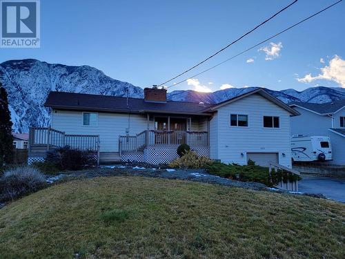 829 3Rd Avenue, Keremeos, BC - Outdoor With Deck Patio Veranda