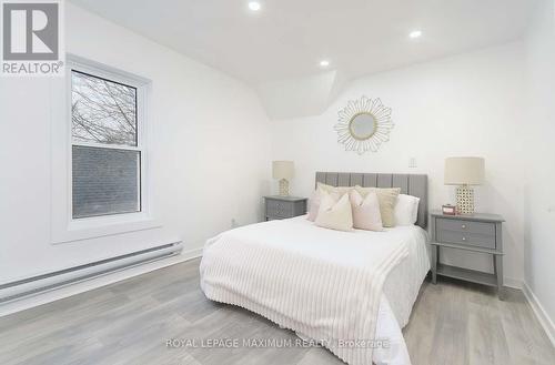 80 Waterloo Street, Fort Erie, ON - Indoor Photo Showing Bedroom