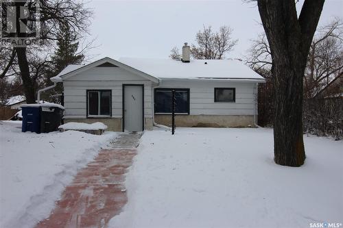 385 4Th Street E, Shaunavon, SK - Outdoor