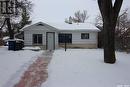 385 4Th Street E, Shaunavon, SK  - Outdoor 