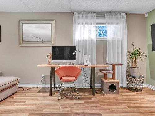 Family room - 1185 Rue Des Cavalières, Bromont, QC - Indoor Photo Showing Office