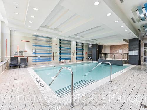 2304-330 Burnhamthorpe Rd W, Mississauga, ON - Indoor Photo Showing Other Room With In Ground Pool