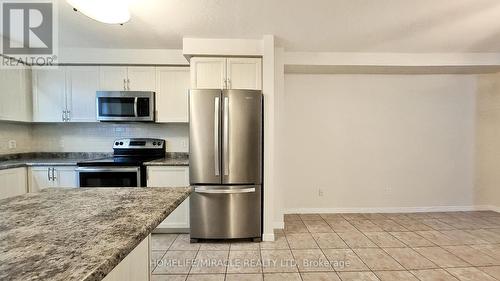 184 Maitland Street, Kitchener, ON - Indoor Photo Showing Kitchen