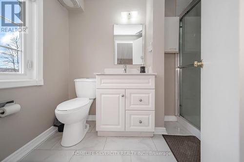 61 Cutters Crescent, Brampton, ON - Indoor Photo Showing Bathroom