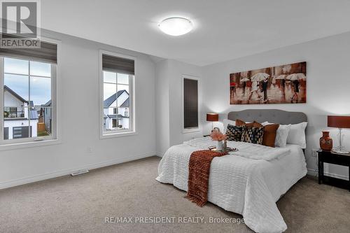 1514 Drew Street, London, ON - Indoor Photo Showing Bedroom