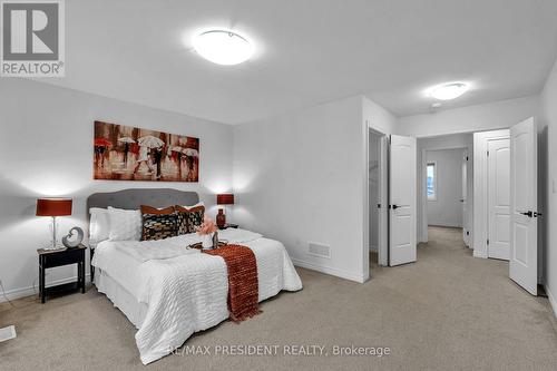 1514 Drew Street, London, ON - Indoor Photo Showing Bedroom