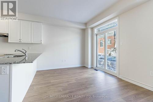 47 Brown Street, Erin, ON - Indoor Photo Showing Kitchen