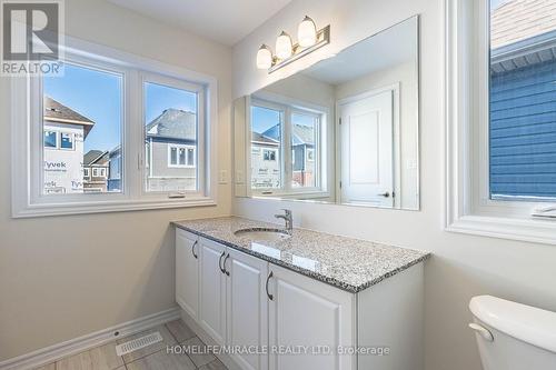 47 Brown Street, Erin, ON - Indoor Photo Showing Bathroom