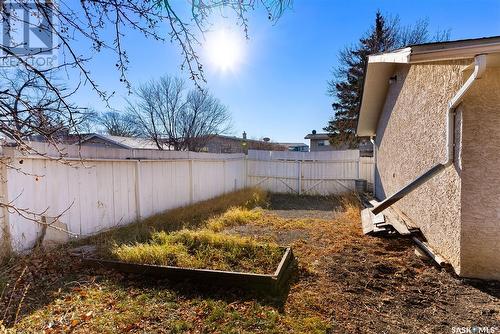 109 Milne Street N, Regina, SK - Outdoor