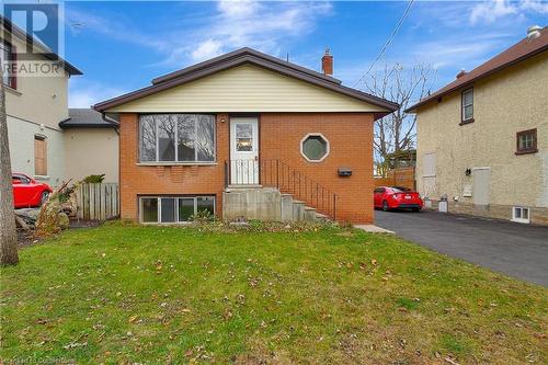 View of front of home featuring a front yard - 24 Crombie Street, Cambridge, ON - Outdoor