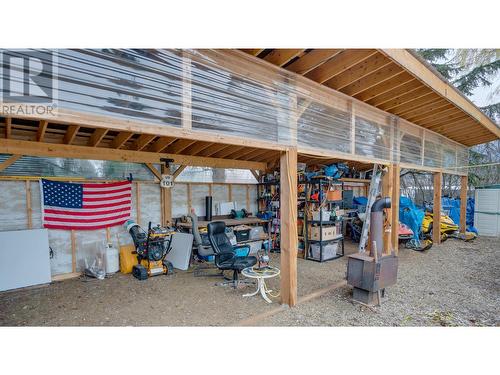 434 Maduik Avenue, Sicamous, BC - Indoor Photo Showing Basement