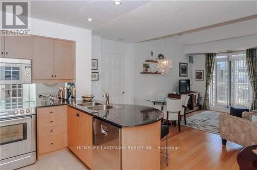 608 - 18 Kenaston Gardens, Toronto, ON - Indoor Photo Showing Kitchen With Double Sink