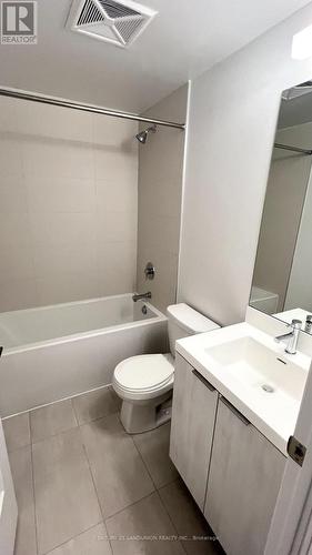 3709 - 8 Widmer Street, Toronto, ON - Indoor Photo Showing Bathroom