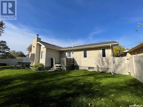 3023 Reves Road, Regina, SK - Outdoor