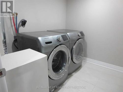 Bsmt - 6 Venue Road, Brampton, ON - Indoor Photo Showing Laundry Room